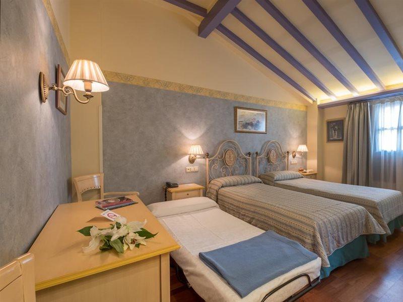 Condesa De Chinchon Hotel Exterior photo