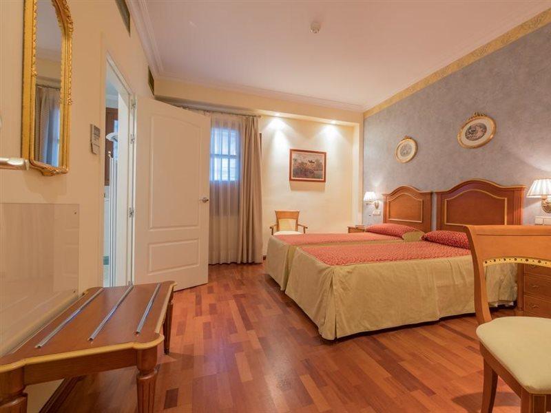 Condesa De Chinchon Hotel Exterior photo