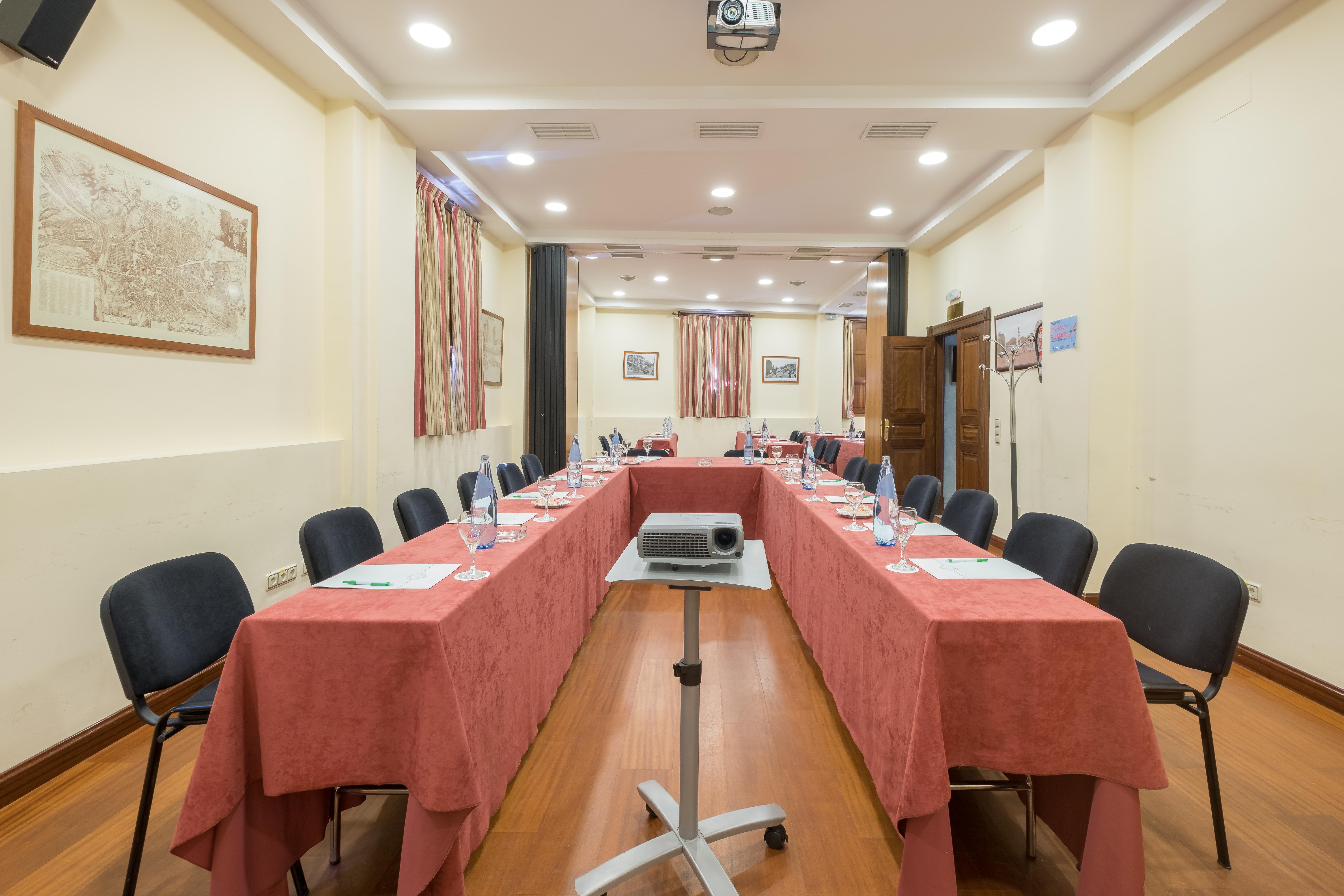 Condesa De Chinchon Hotel Exterior photo